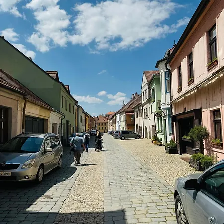 Apartment Original Whisky Bar