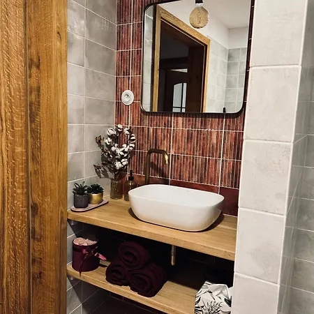 Original Whisky Bar Apartment