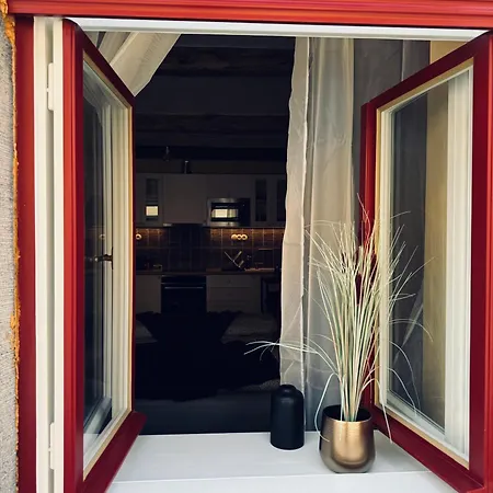Original Whisky Bar Apartman *