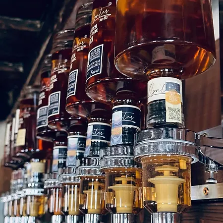 Апартаменты Original Whisky Bar *